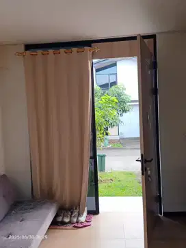 DISEWAKAN KAMAR KOST PUTRI  BULAN FULL FURNISHED KIIC KNIC