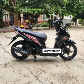 Honda beat fi tahun 2014