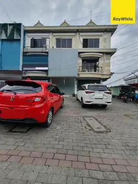 Disewakan Ruko 3 lantai di Nol Raya Jemursari Surabaya
