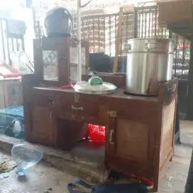 rombong cilok/bakso dan frezzer aqua 100ltr