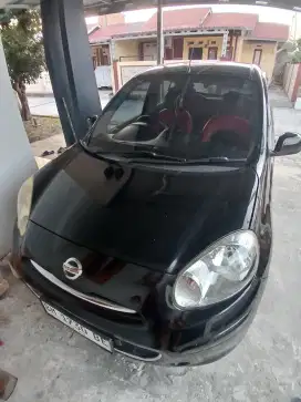 Jual Nissan March 2013 Matic