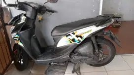 Motor second honda 2019 108cc warna putih hitam