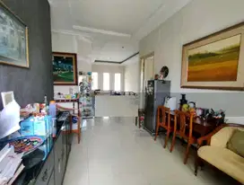 RUMAH MODERN ARAYA SURABAYA KAWASAN NYAMAN MURAH RON.A1602