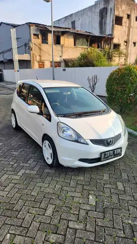 Honda Jazz S AT White 2009