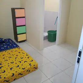 KOST KHUSUS PUTRI/WANITA (RADIO DALAM)