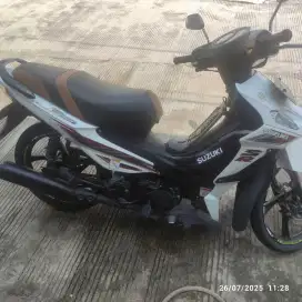 Suzuki Titan suzuki