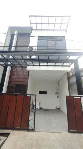 Rumah Mariana Emas