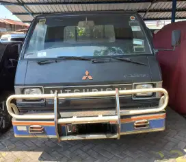 Dijual L300 Mitsubishi pickup Diesel /solar. Kondisi mesin baik.