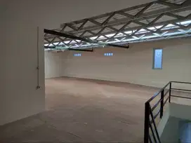 Sayap Jenderal Sudirman Disewa Ruko 2 Lantai Bagus Siap Pakai