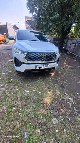 Toyota Kijang Innova 2023 Bensin