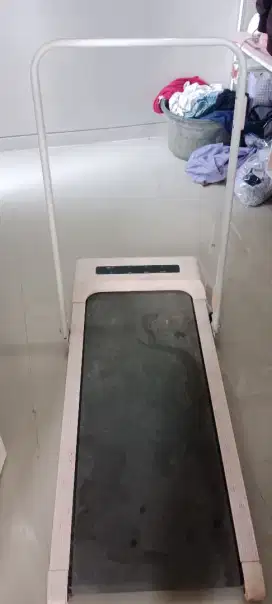 Treadmill bodymax bagus bgt, jarang dipake lengkap ya