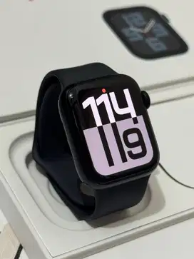 iBox Apple Watch SE Gen 2 40mm Midnight Fullset ID/A Garansi On 2025