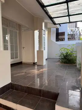 Disewa Rumah Sektor 9 Bintaro Jaya Tangsel