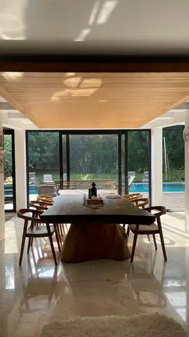 Rumah Bagus Lux Taman Luas Ada Pool  Di Pesanggrahan Jaksel S8935