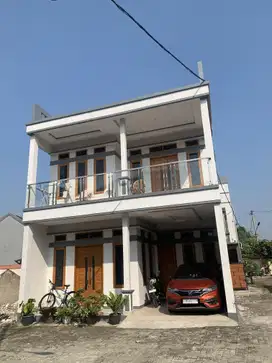 Dijual Rumah 2 Lantai Dekat Dengan Pusat Kesehatan Promo 50 Jt SHM !!!