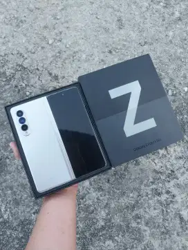 SAMSUNG ZFOLD 3 PHANTOM SILVER 5G 12/512 EX SEIN ADA MINUS