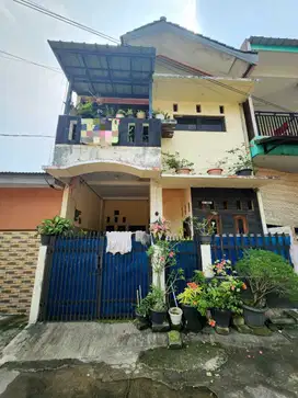 dijual rumah 2 lantai mustika jaya,bekasi timur