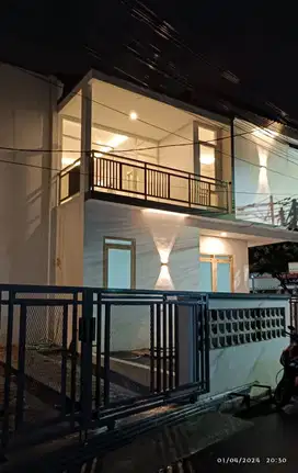 Rumah Baru Hook Dekat Mekarwangi BPK Penabur