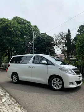 Toyota Alphard 2013 Bensin