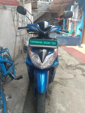 Motor Yamaha Xeon 125