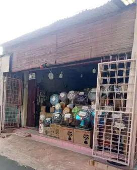 Ruko depan perumahan daan mogot estate