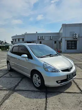 Honda Jazz 1.5 IDSI AT (Automatic) 2006 Silver (Tdp 13jt)