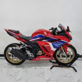 Honda New CBR 150 R ABS USD LED Fi 2024 bln 6 Tipe tertinggi DP 1 JT