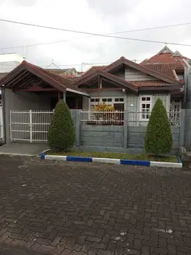 RUMAH PBI ARAYA DEKAT HOTEL GRAND CAKRA  BLIMBING MALANG