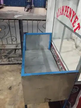 Steling dan tempat kompor 2 tungku