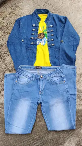Preloved Kameja Stelan dan Celana Levis Anak