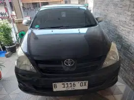 Toyota Kijang Innova 2008 Bensin