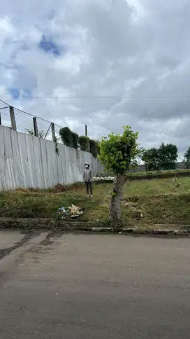 Tanah Kavling Setiabudi Regency Siap bangun Jalan Depan Lebar
