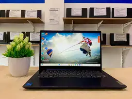 Lenovo Ideapad Slim 3 14IAU7 Intel Core i5-1235U / Ram 8GB / SSD 512GB