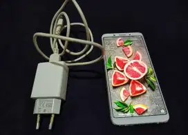 Harting Oppo f5 unit + charger dan itel vision 1 pro fullshet