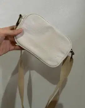 Tas selempang Pull and Bear coklat muda