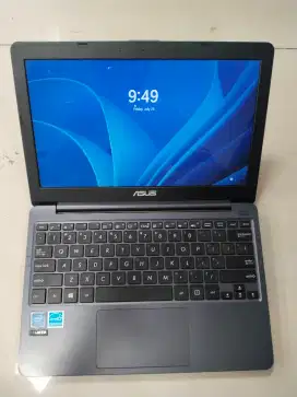 Dijual Asus Layar 12inch Windows 11 siap pakai 24jam COD bpgor