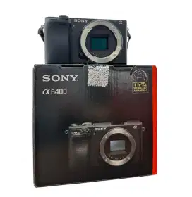 Sony A6400 dan 2 Lensa