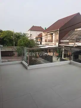 Dijual Rumah Baru Renovasi Ada Halaman Belakang Bintaro Jaya Sektor 5