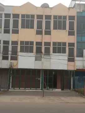 JARANG ADA Ruko Gandeng Siap Huni di Raya Serpong Tangerang Selatan