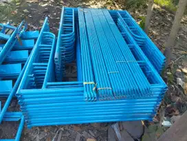 Scaffolding biru baru ready banjar