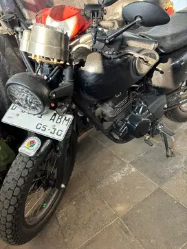 Kawasaki W 175 tahun 2017 variasi