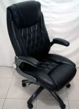 Kursi Direktur Importa IMP OC 8133-1