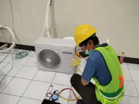Rutin cuci AC bongkar pasang kulkas mesin cuci dl