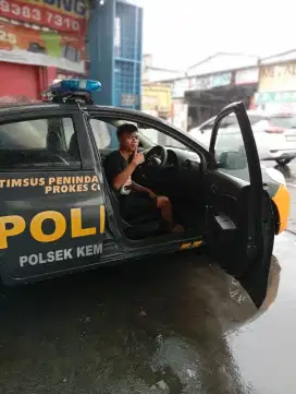 Mencari pekerjaan