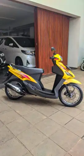 Yamaha mio sporty kuning 2004