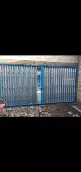 Folding gate dan rolling door