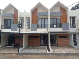 RUMAH  Dekat TOL BSD , Serpong Tangerang Selatan Tangsel, Jual Baru