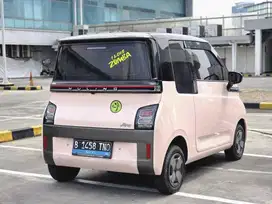 Wuling Air Ev standar range 2022 pink
