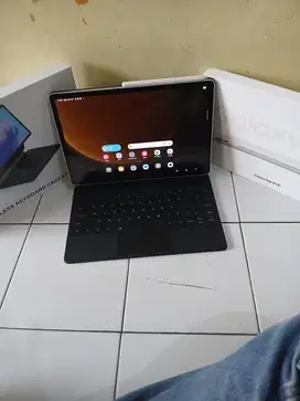 Samsung tab s9 fe plus 8/128