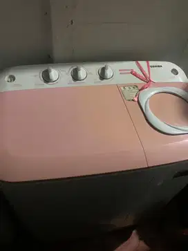 Mesin cuci toshiba